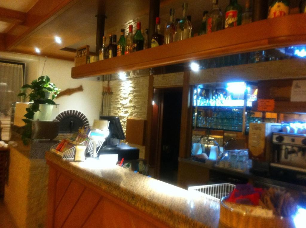 Hotel Aurora Vallarsa エクステリア 写真
