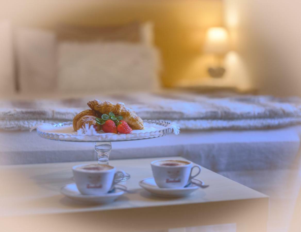 Hotel Aurora Vallarsa エクステリア 写真